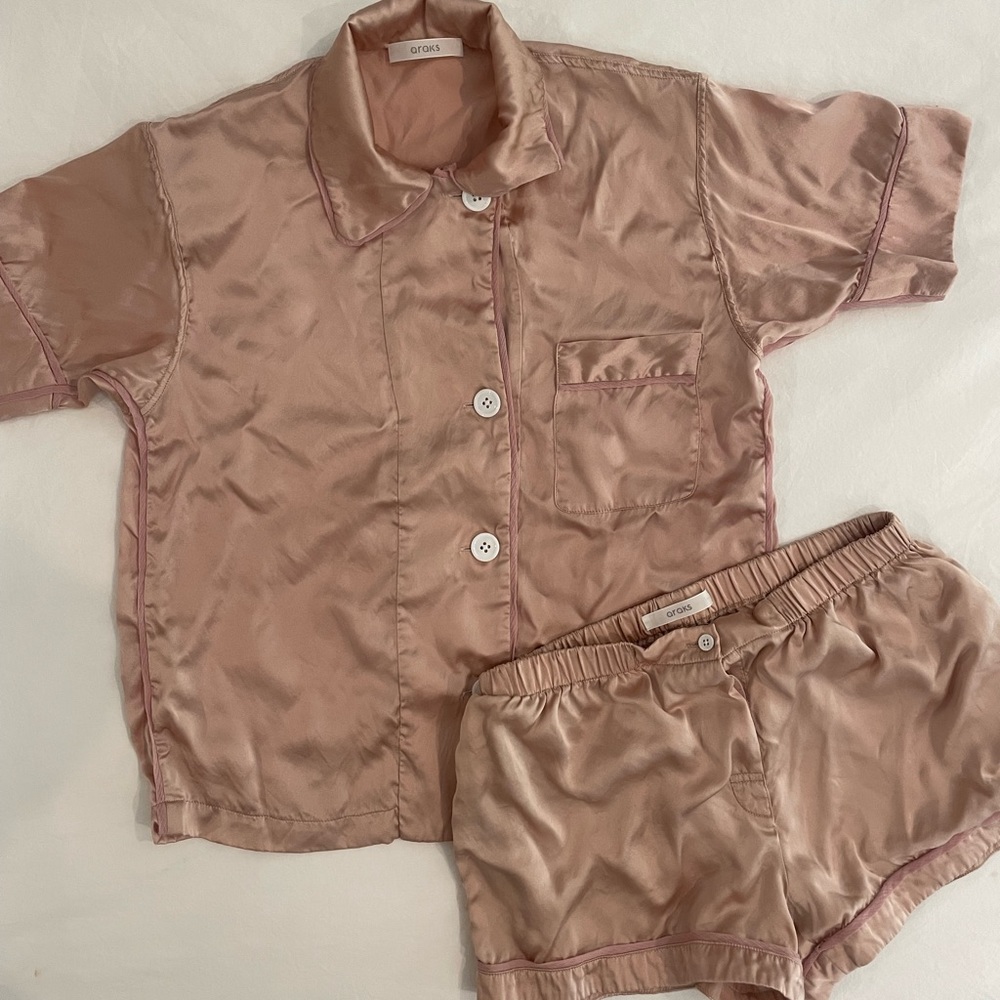 ARAKS Shelby Top & Tia Boxer Set in BARE